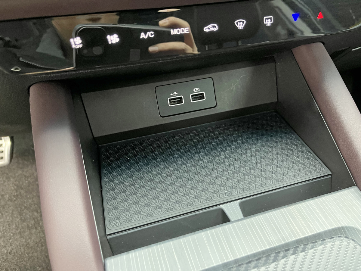 Jetour X90 PLUS 2024 #19 Jetour X90 PLUS 2024 car image #19