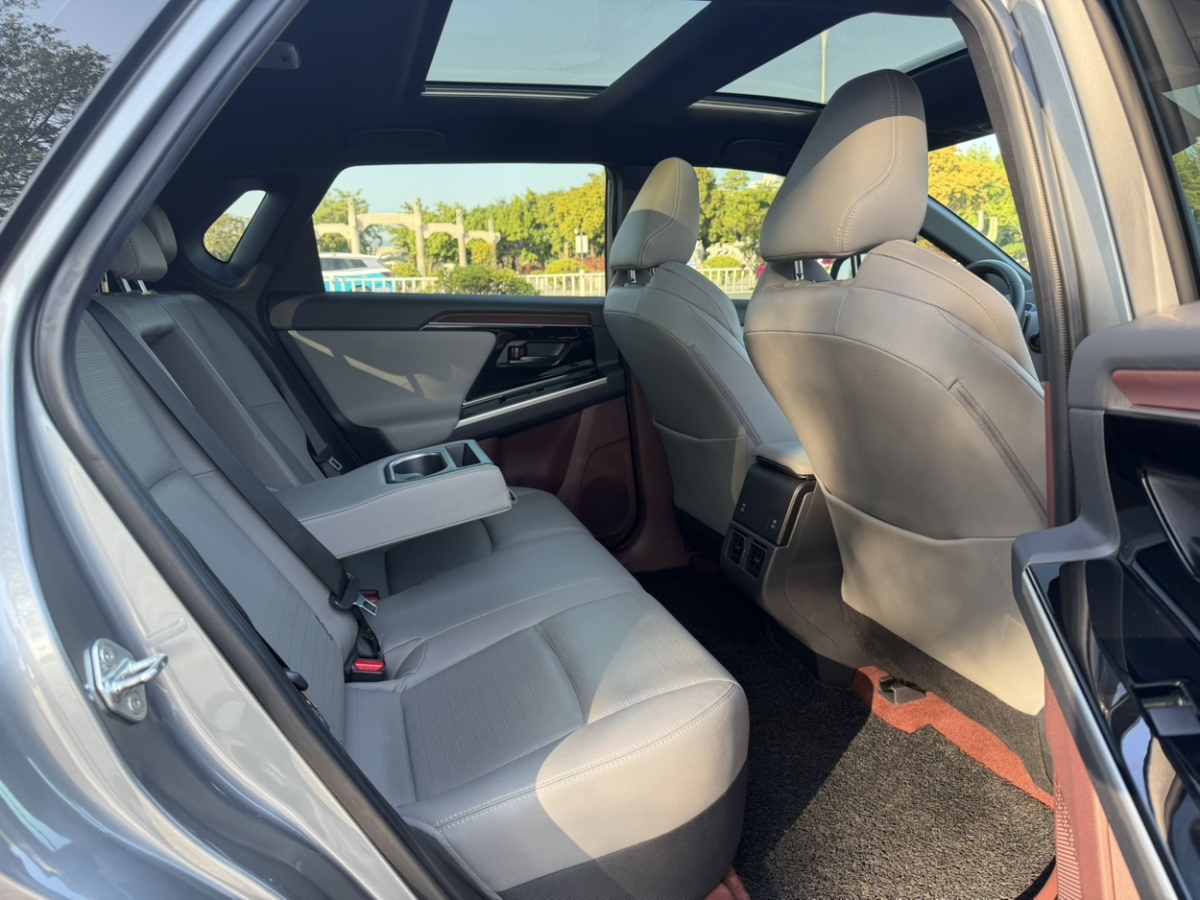 Toyota bZ4X 2022 #19 Toyota bZ4X 2022 immagine di auto #19