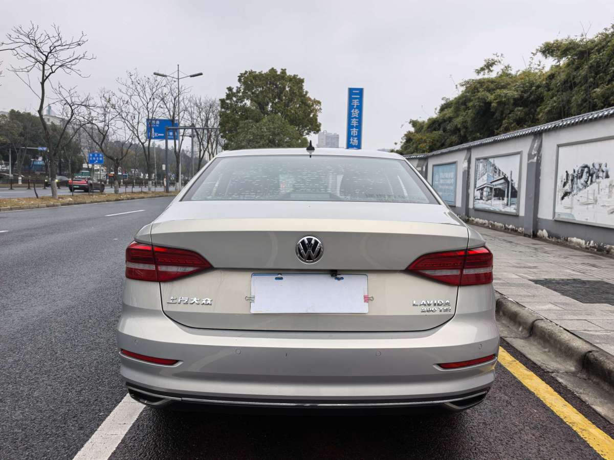 Volkswagen Lavida 2019 #19 Volkswagen Lavida 2019 car image #19