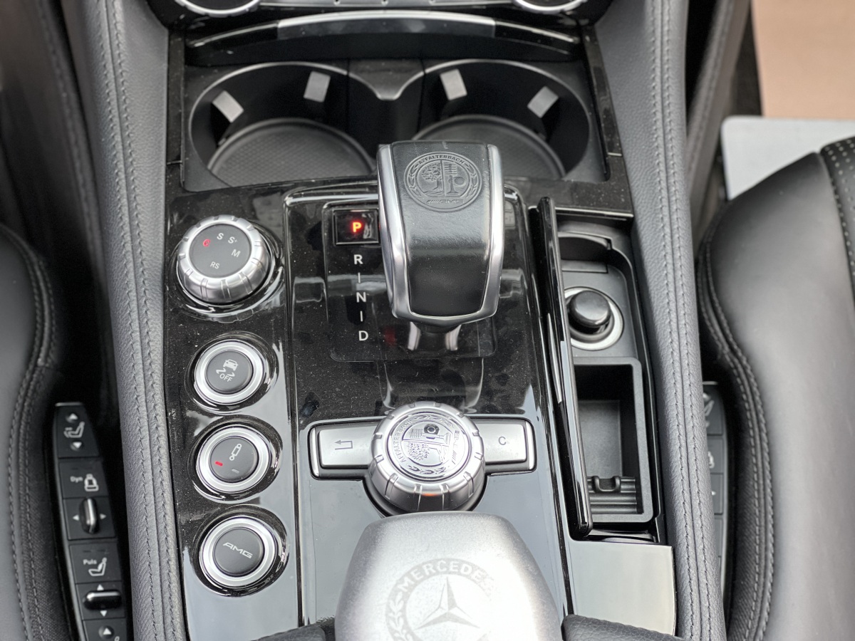 Mercedes-Benz CLS AMG 2017 car image #19