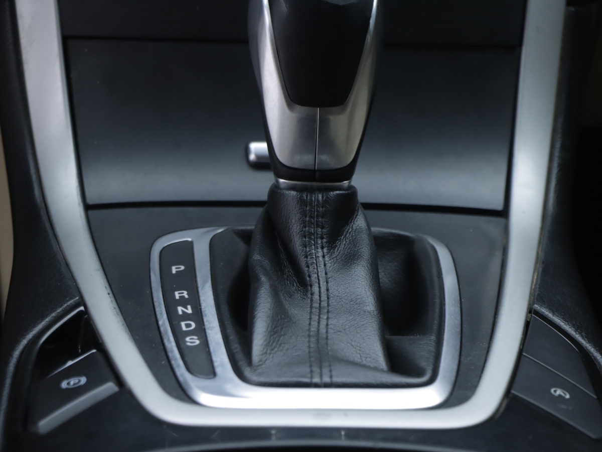 Ford Edge 2016 #19 Ford Edge 2016 car image #19