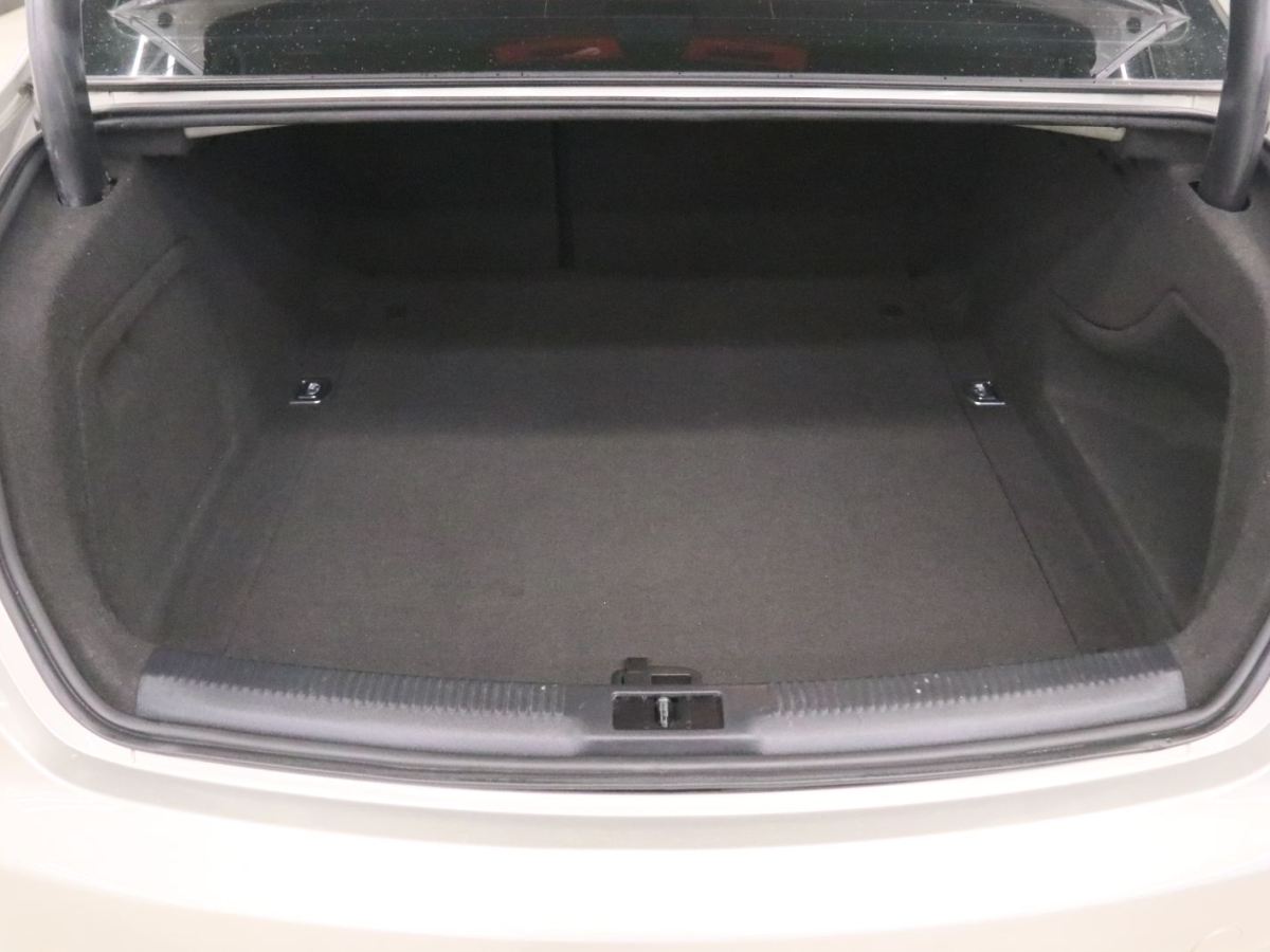 奥迪 奥迪A4L 2015 汽车图片 #19