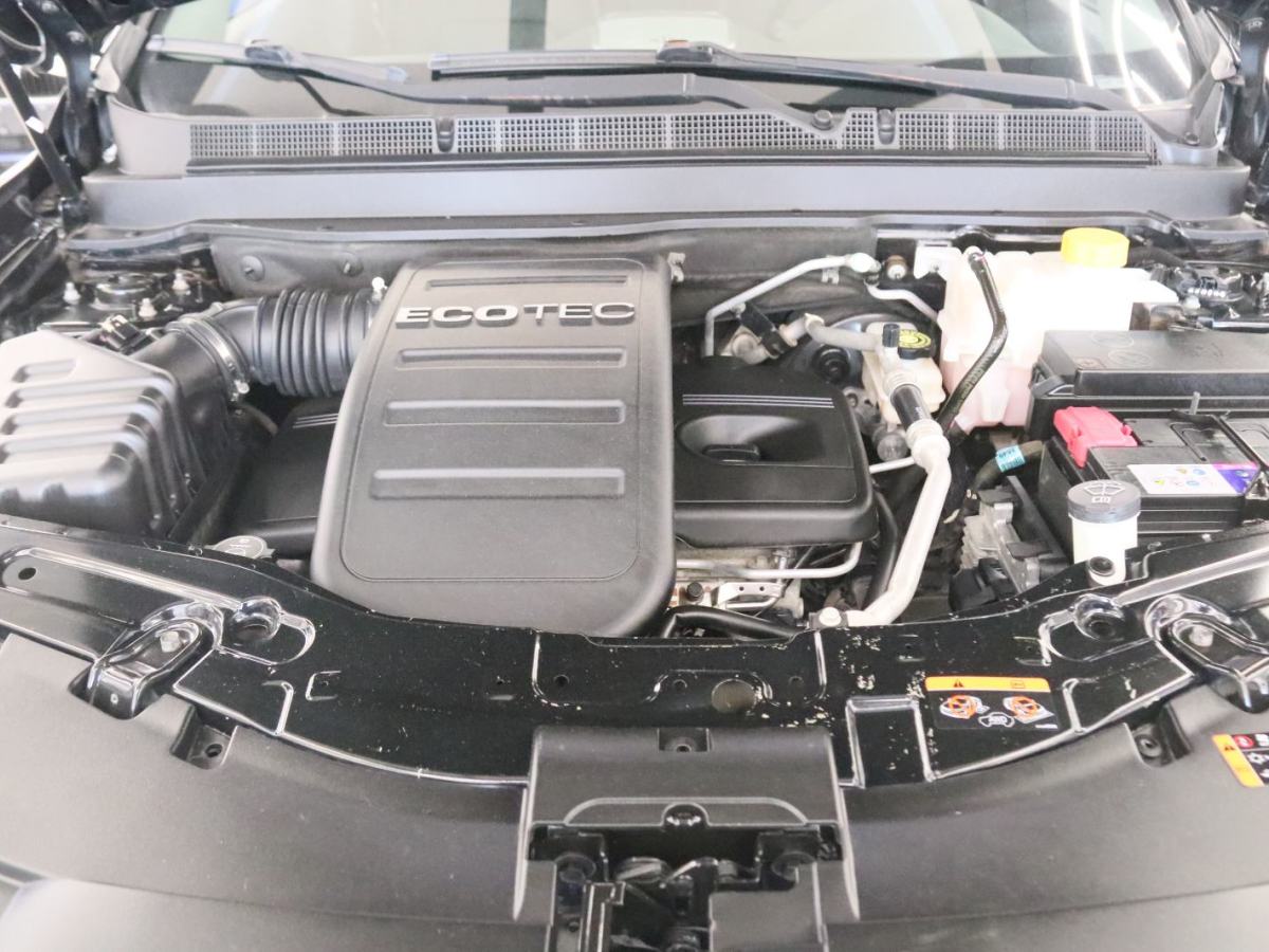 Chevrolet Captiva 2016 car image #19