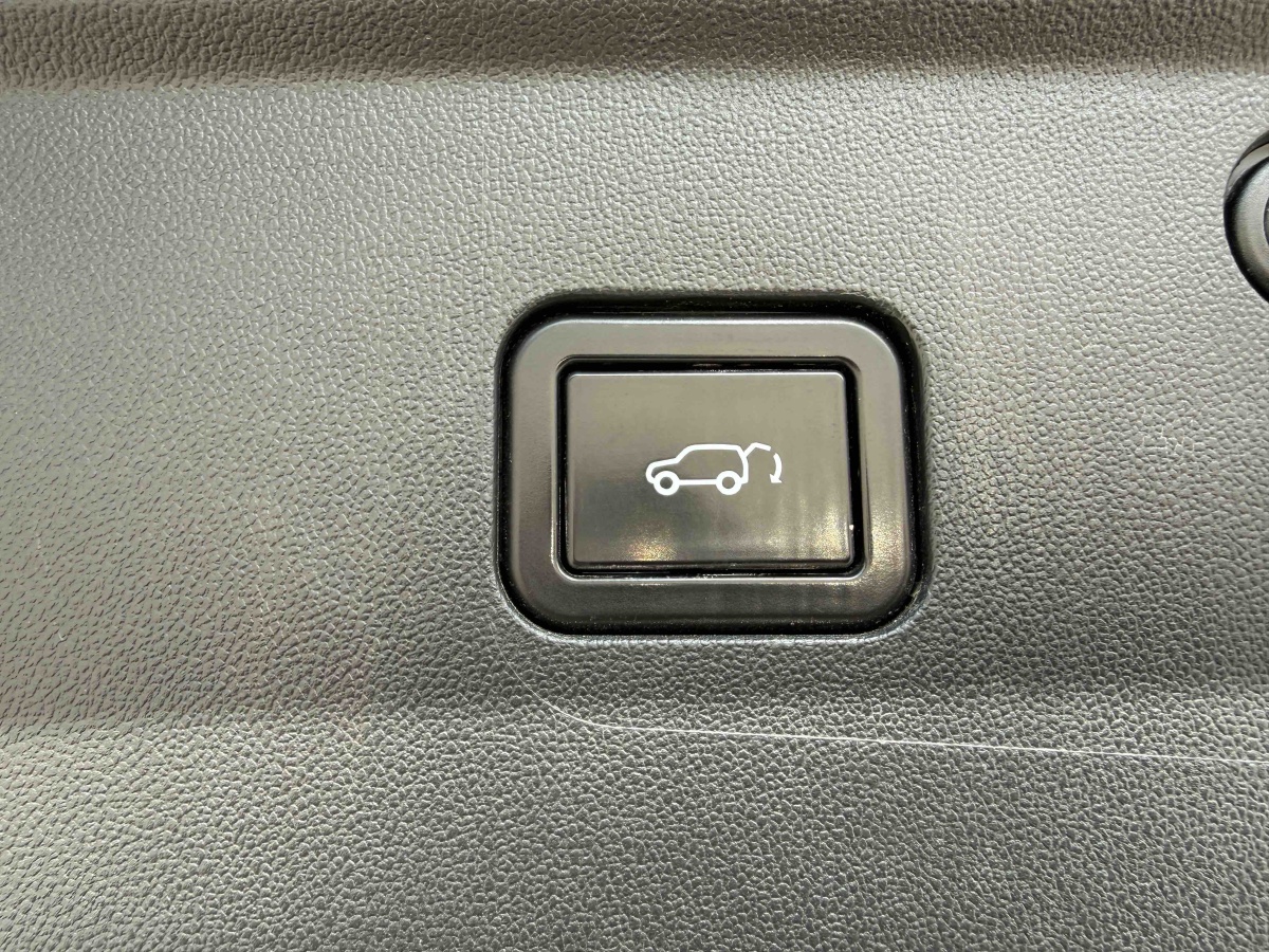 Changan UNI-K iDD 2022 #19 Changan UNI-K iDD 2022 car image #19