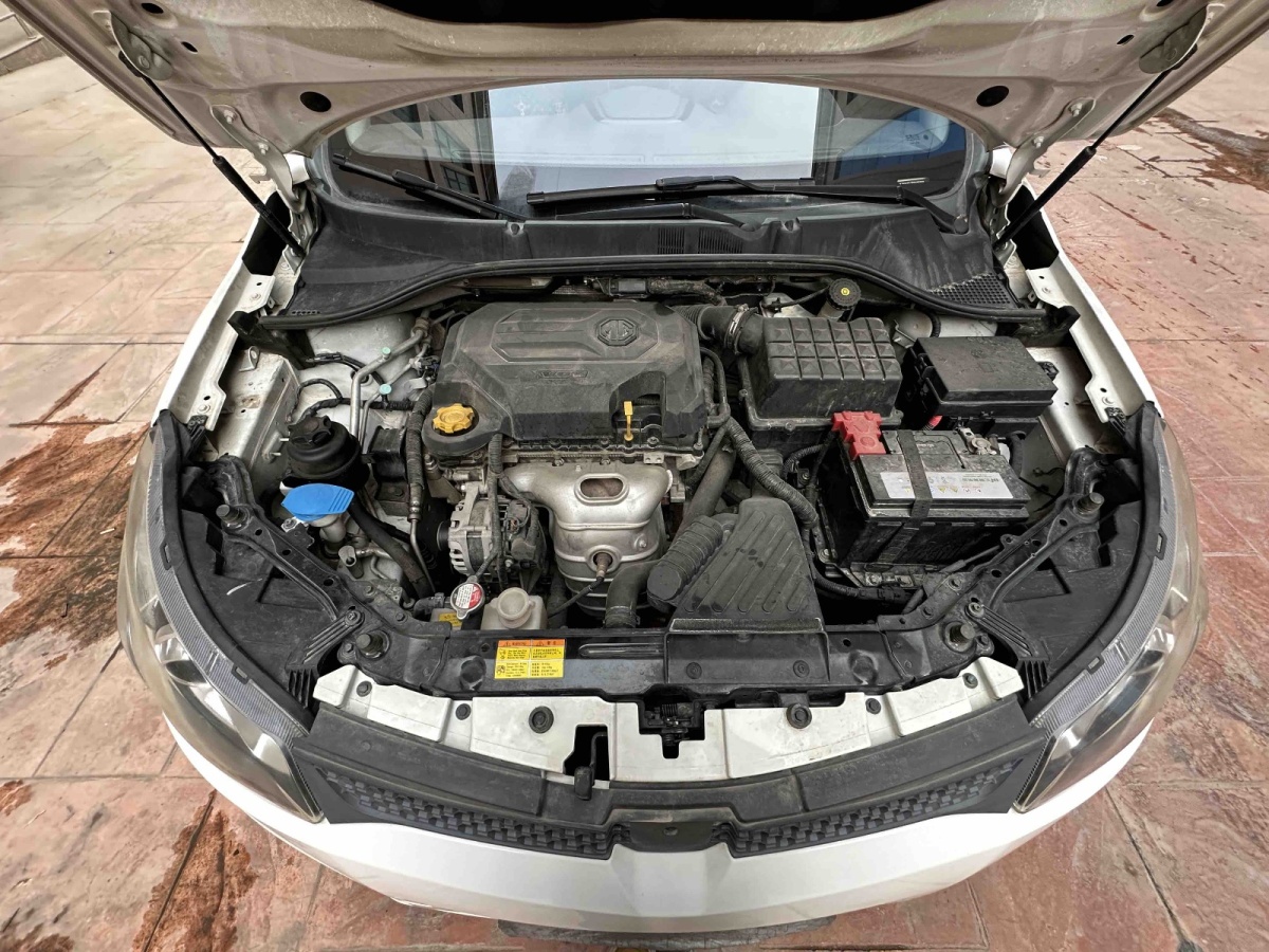 名爵 MG5 2015 汽车图片 #19