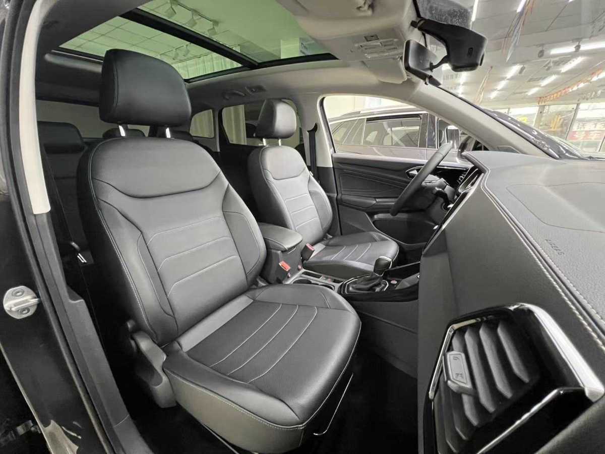 Jetta VS7 2022 car image #19