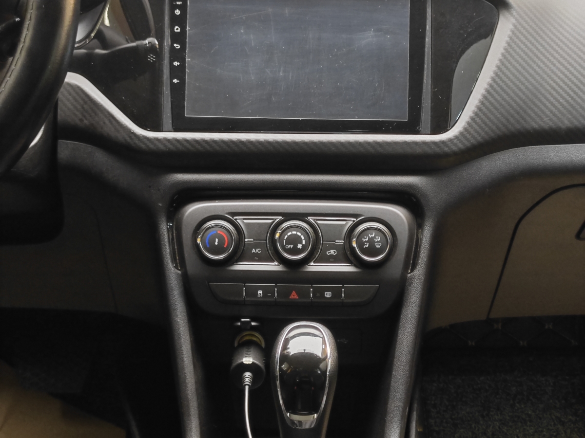 Chery 2019 car image #19