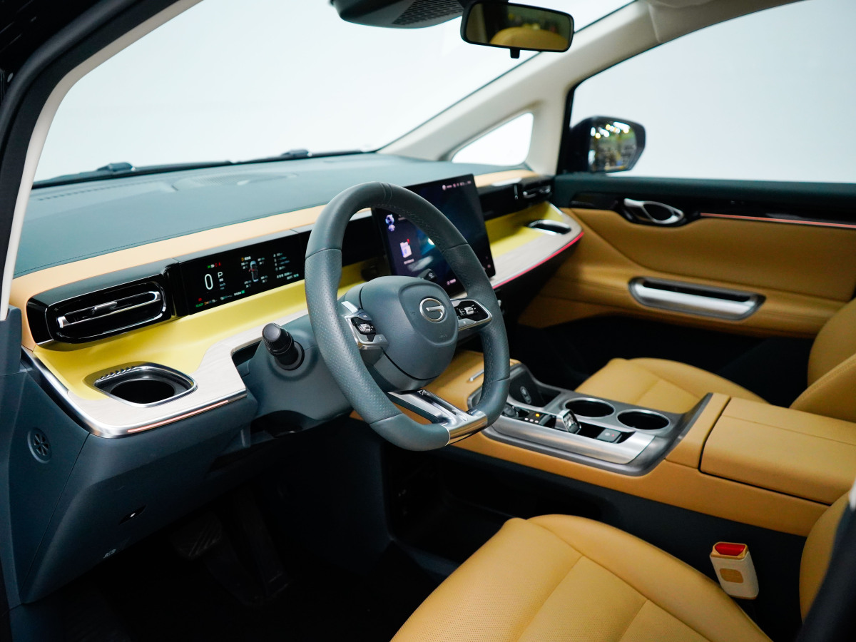 GAC Trumpchi E8 New Energy 2024 car image #19