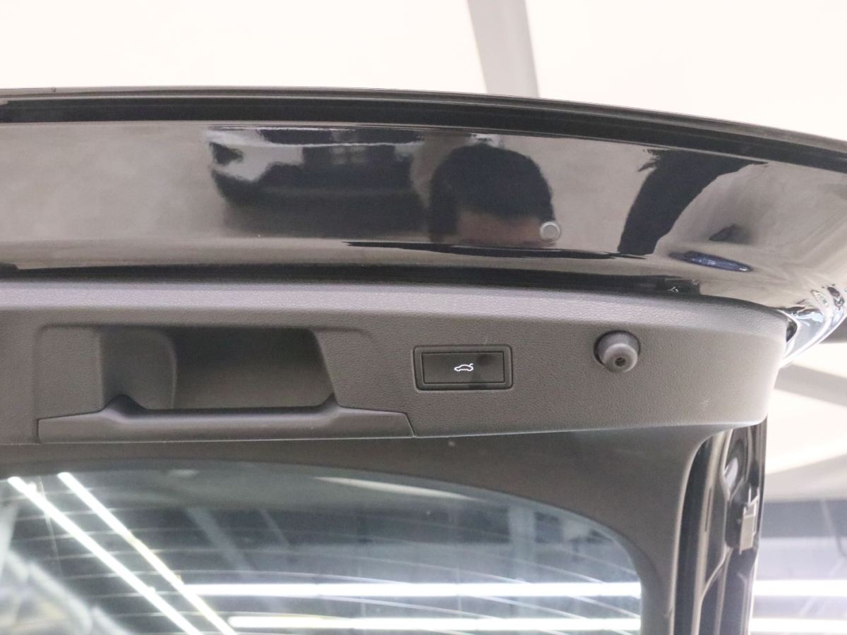 Volkswagen Tiguan X 2021 car image #19