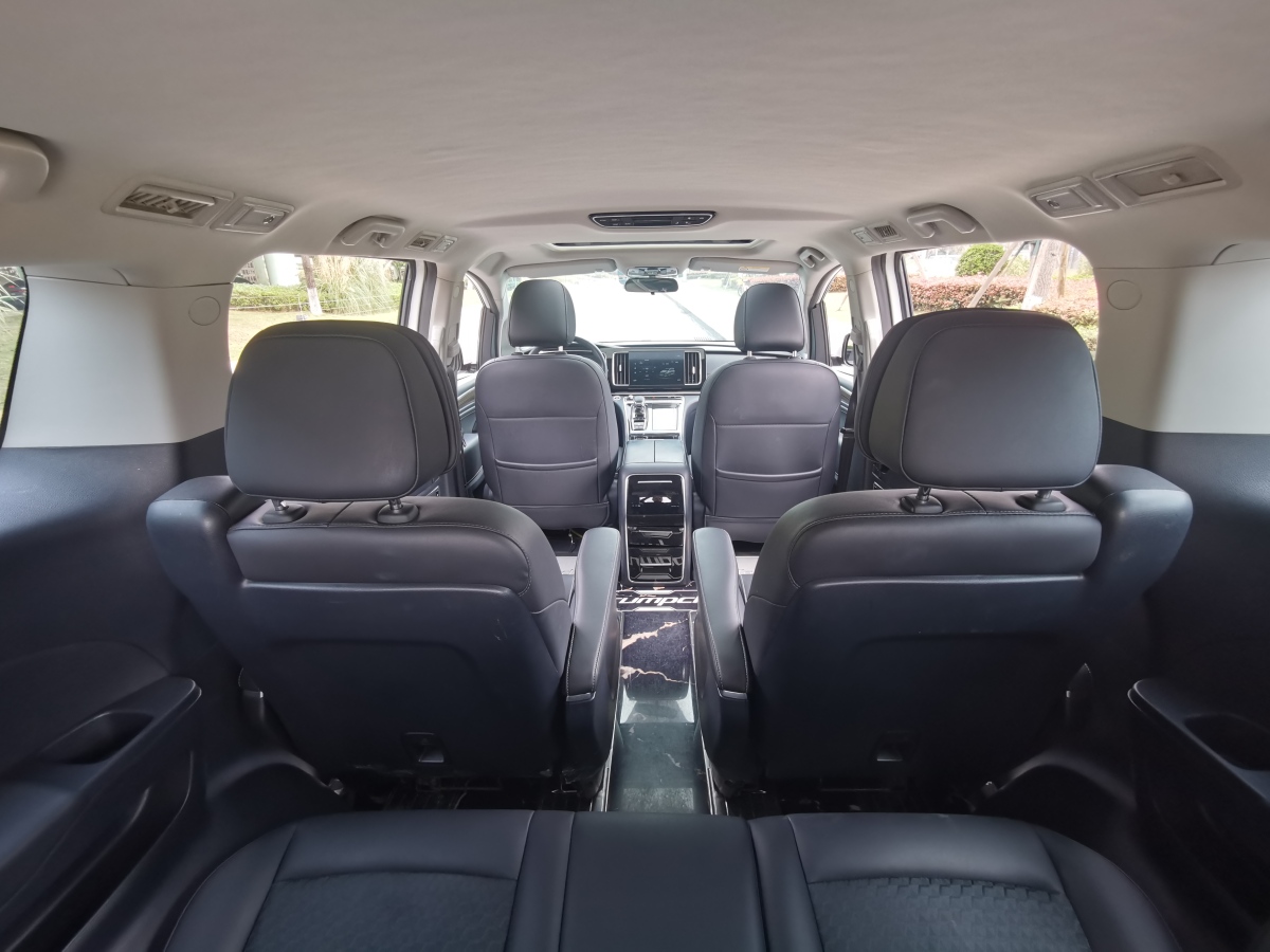 广汽传祺 传祺M8 2023 汽车图片 #19