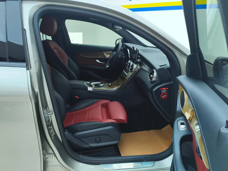 Mercedes-Benz GLC Coupe AMG 2019 صورة سيارة #19