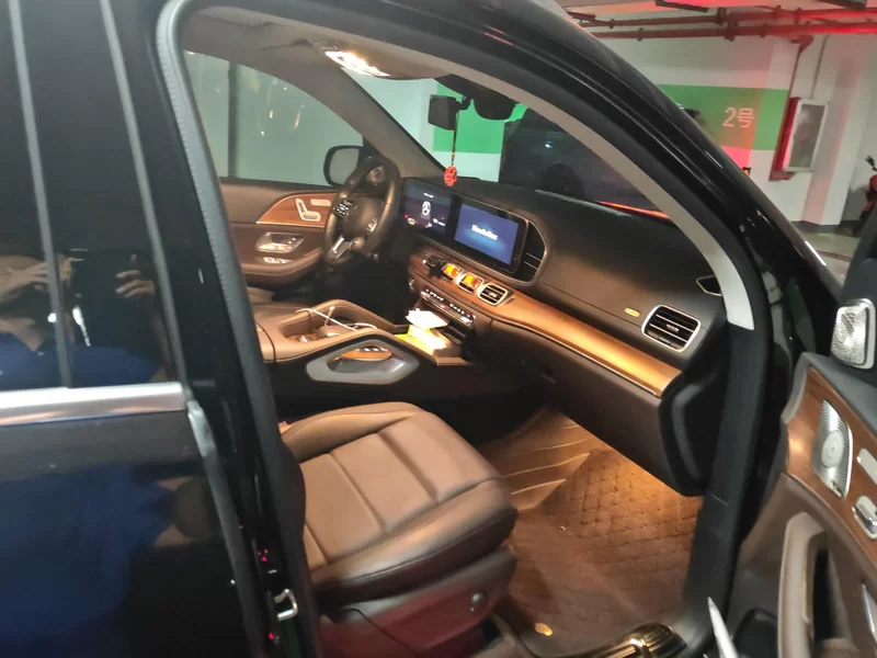 Mercedes-Benz GLE Class New Energy 2023 car image #19