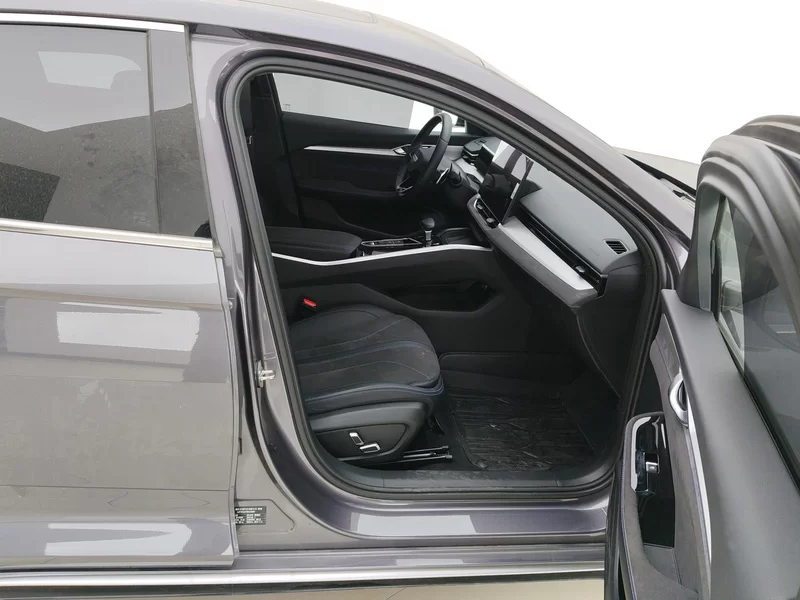 GEELY PrefaceL 2025 car image #19