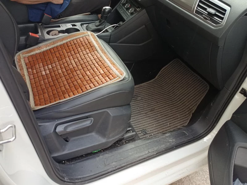 Volkswagen Touran 2018 car image #19