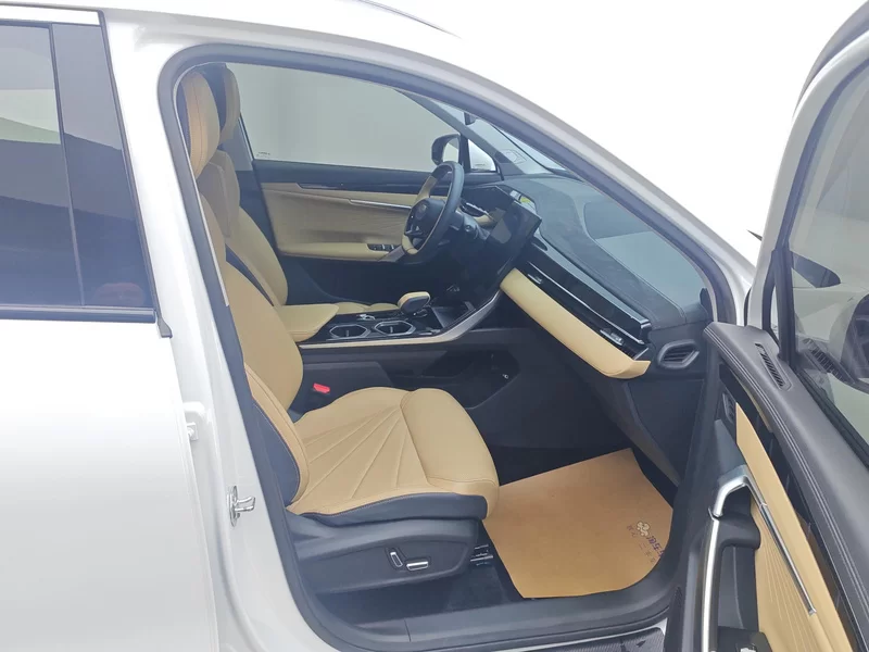 GEELY Boyue L 2023 car image #19