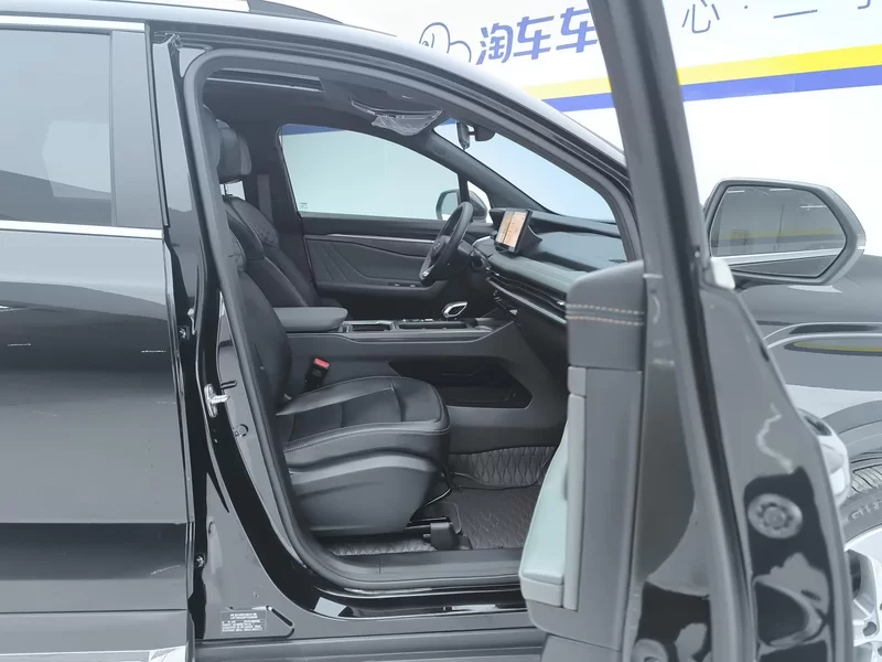 GEELY Okavango 2023 car image #19