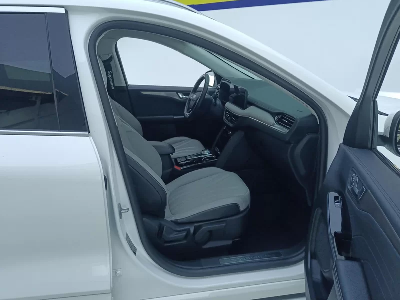 Ford Escape 2020 immagine di auto #19