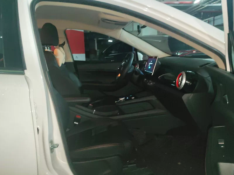 BYD S2 2019 #19 BYD S2 2019 car image #19