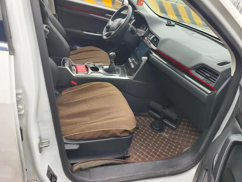 Haval H4 2020 car image #19