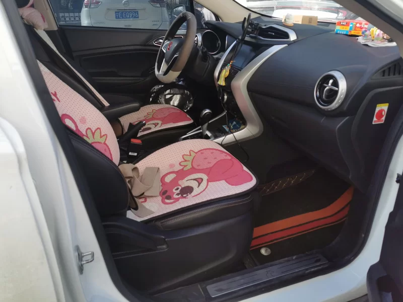 BYD Yuan 2018 #19 BYD Yuan 2018 صورة سيارة #19