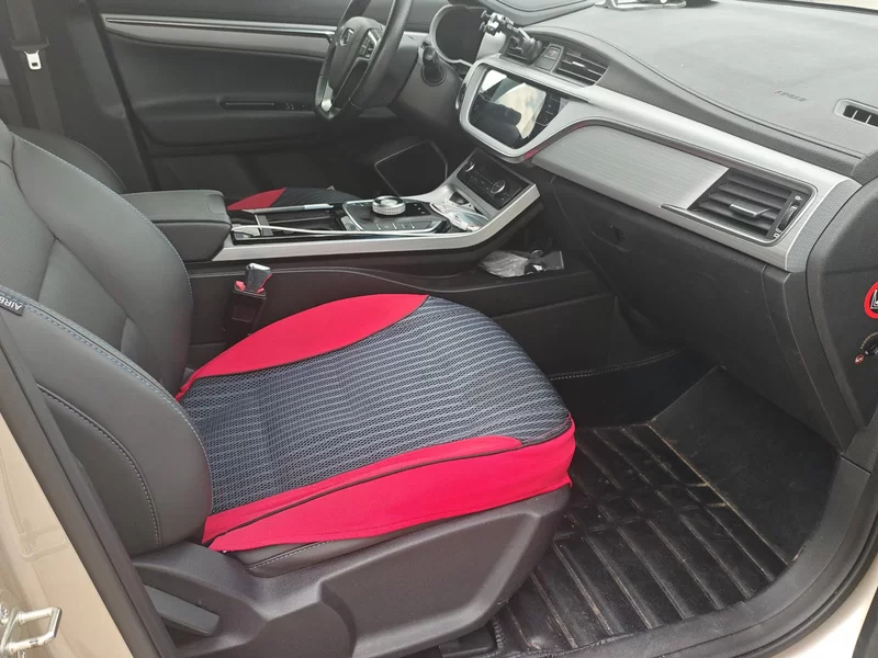 GEELY Emgrand GSe 2019 #19 GEELY Emgrand GSe 2019 car image #19