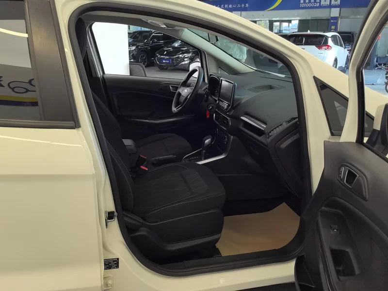 Ford EcoSport 2017 изображение автомобиля #19