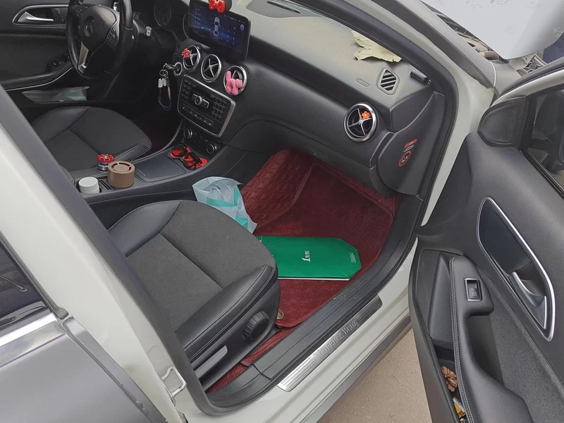 Mercedes-Benz A Class (Imported) 2014 #19 Mercedes-Benz A Class (Imported) 2014 car image #19