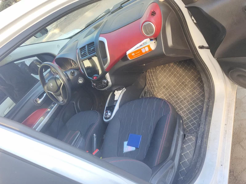 Changan BenBen 2017 car image #19