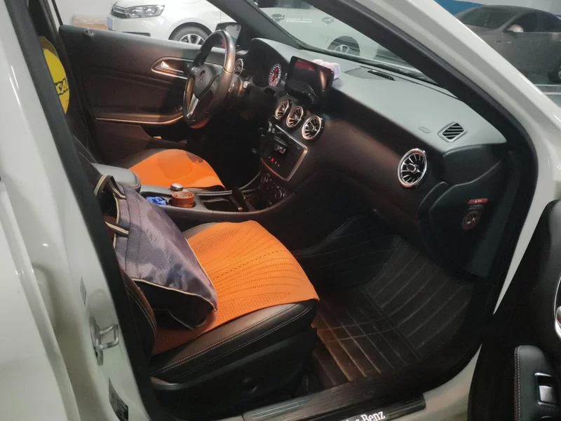 Mercedes-Benz A Class (Imported) 2015 car image #19