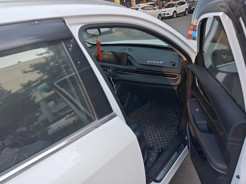 Exceed Chasing Wind 2022 car image #19