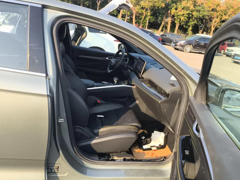 GEELY PrefaceL 2023 car image #19