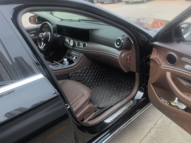 Mercedes-Benz E Class New Energy 2020 immagine di auto #19