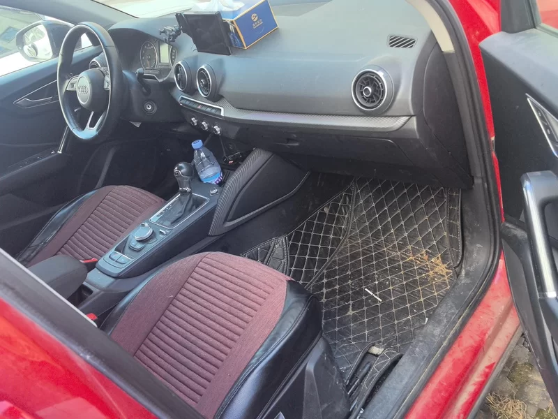 Audi Q2L 2019 car image #19