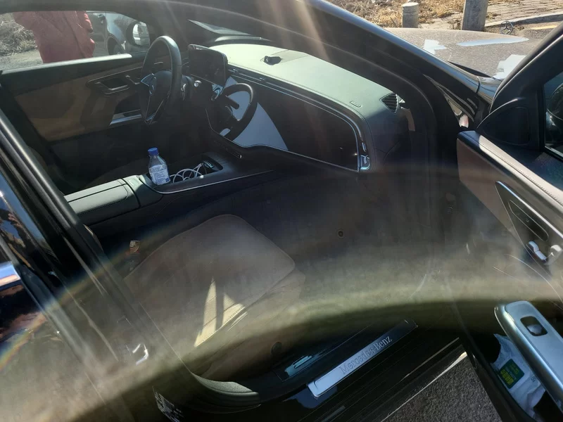 Mercedes-Benz E Class New Energy 2025 immagine di auto #19