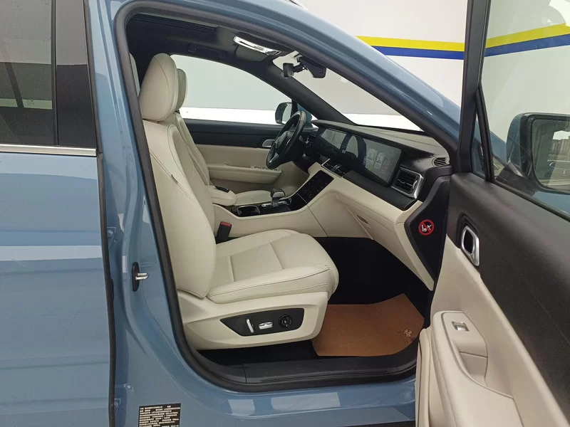 理想汽车 理想ONE 2022 汽车图片 #19