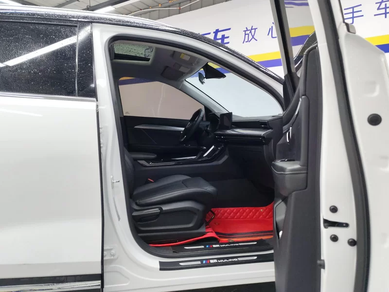 Wuling Asta 2021 #19 Wuling Asta 2021 immagine di auto #19