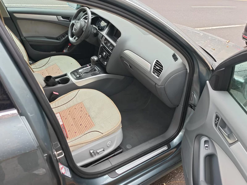 Audi A4 2014 car image #19