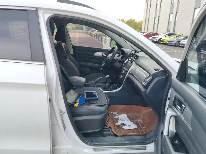 Haval H2 2014 car image #19