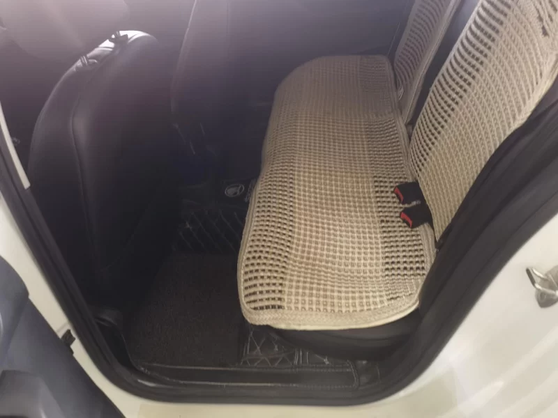 Skoda Rapid 2019 car image #19