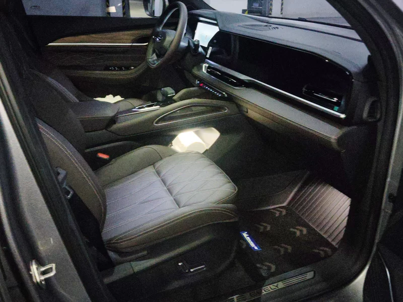 GEELY Monjaro MHEV 2025 #19 GEELY Monjaro MHEV 2025 immagine di auto #19