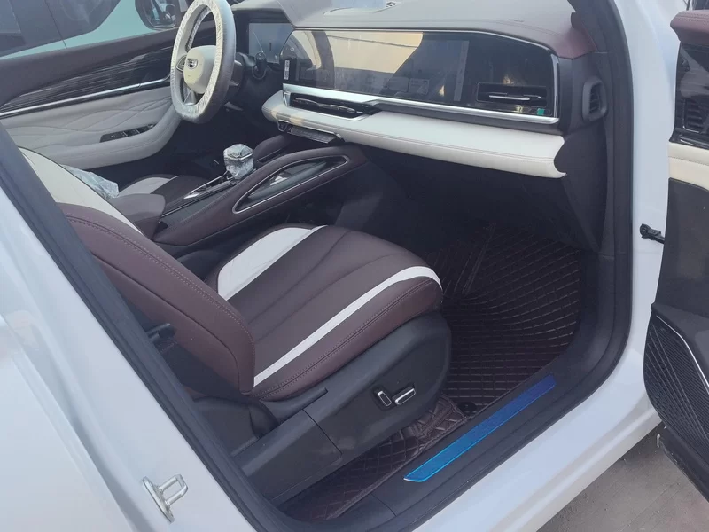 GEELY Monjaro MHEV 2024 #19 GEELY Monjaro MHEV 2024 car image #19