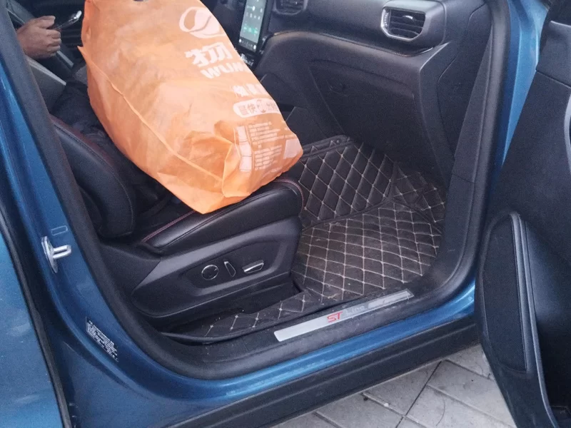 Ford Explorer 2020 صورة سيارة #19