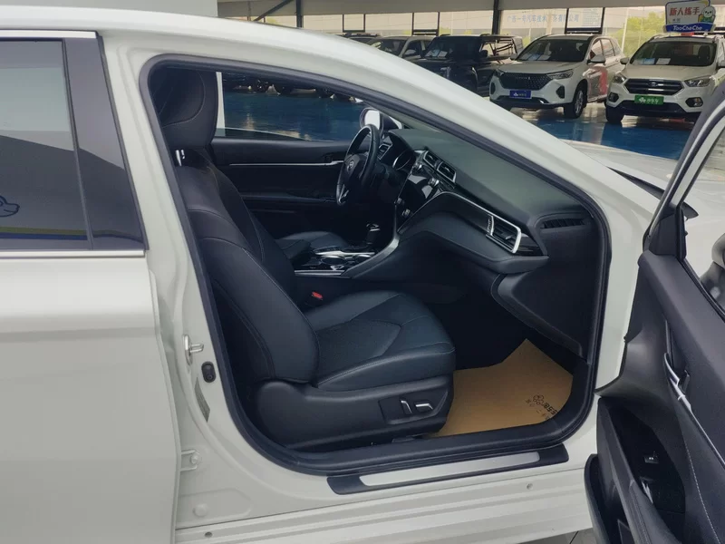 丰田 凯美瑞 2019 汽车图片 #19