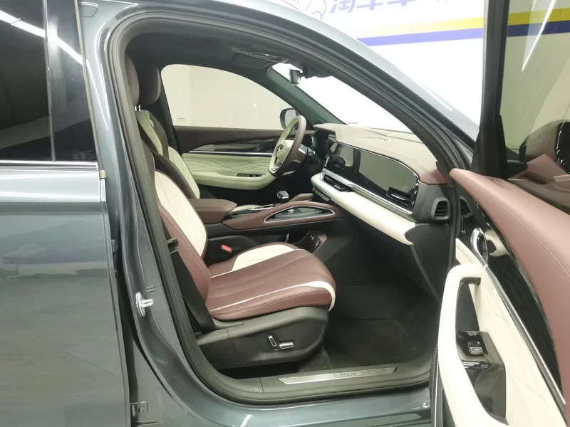 GEELY Monjaro 2022 car image #19