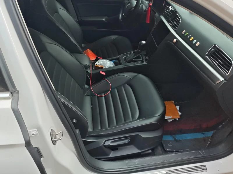 Volkswagen Lamando 2021 immagine di auto #19