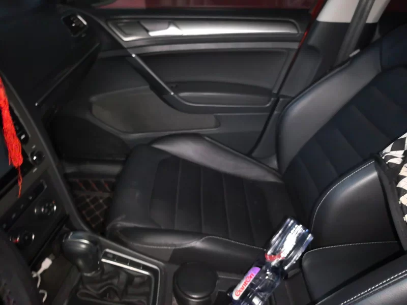 Volkswagen Golf 2015 car image #19