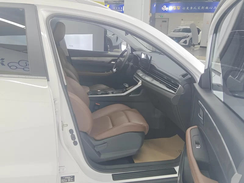 GEELY Vision X6 2022 car image #19