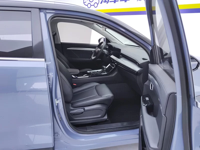 Wuling Asta 2021 #19 Wuling Asta 2021 car image #19