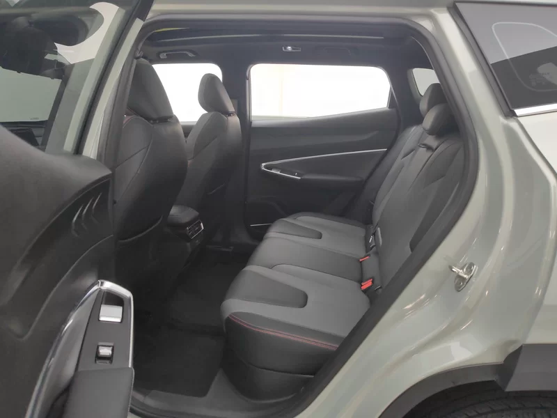 GEELY Boyue 2023 car image #19