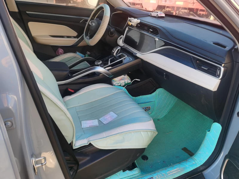 GEELY Boyue 2023 car image #19